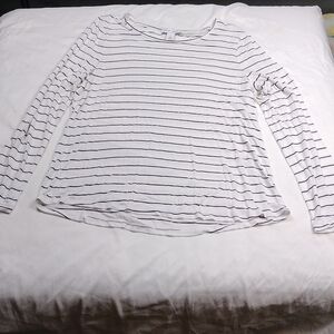 White house Black market women's long sleeved large sized top